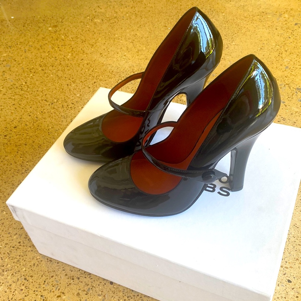 Marc Jacobs Spring 2020 runway maryjanes